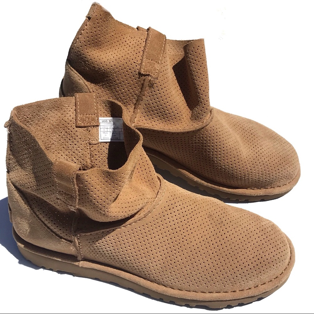 Classic MiNi unlined UGG™ US 9 VGUC